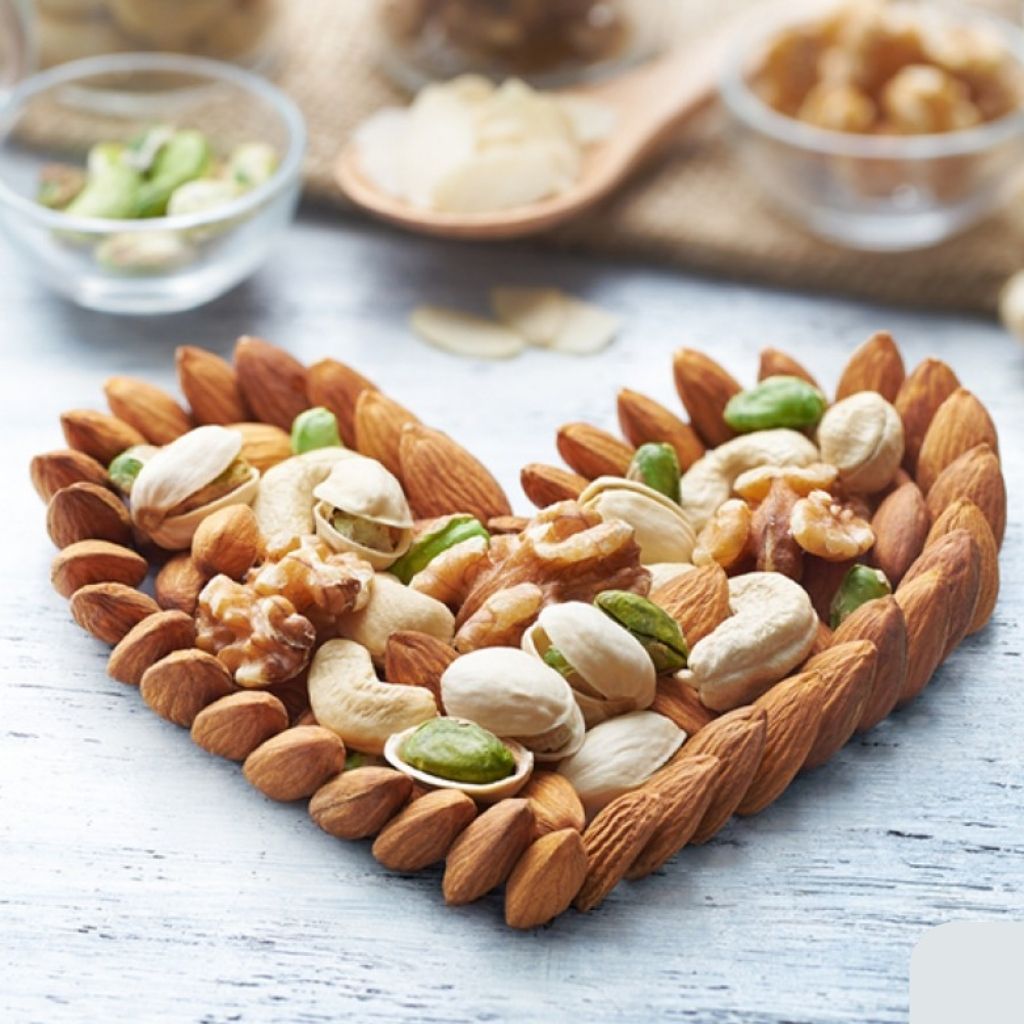 healthy dry fruits
